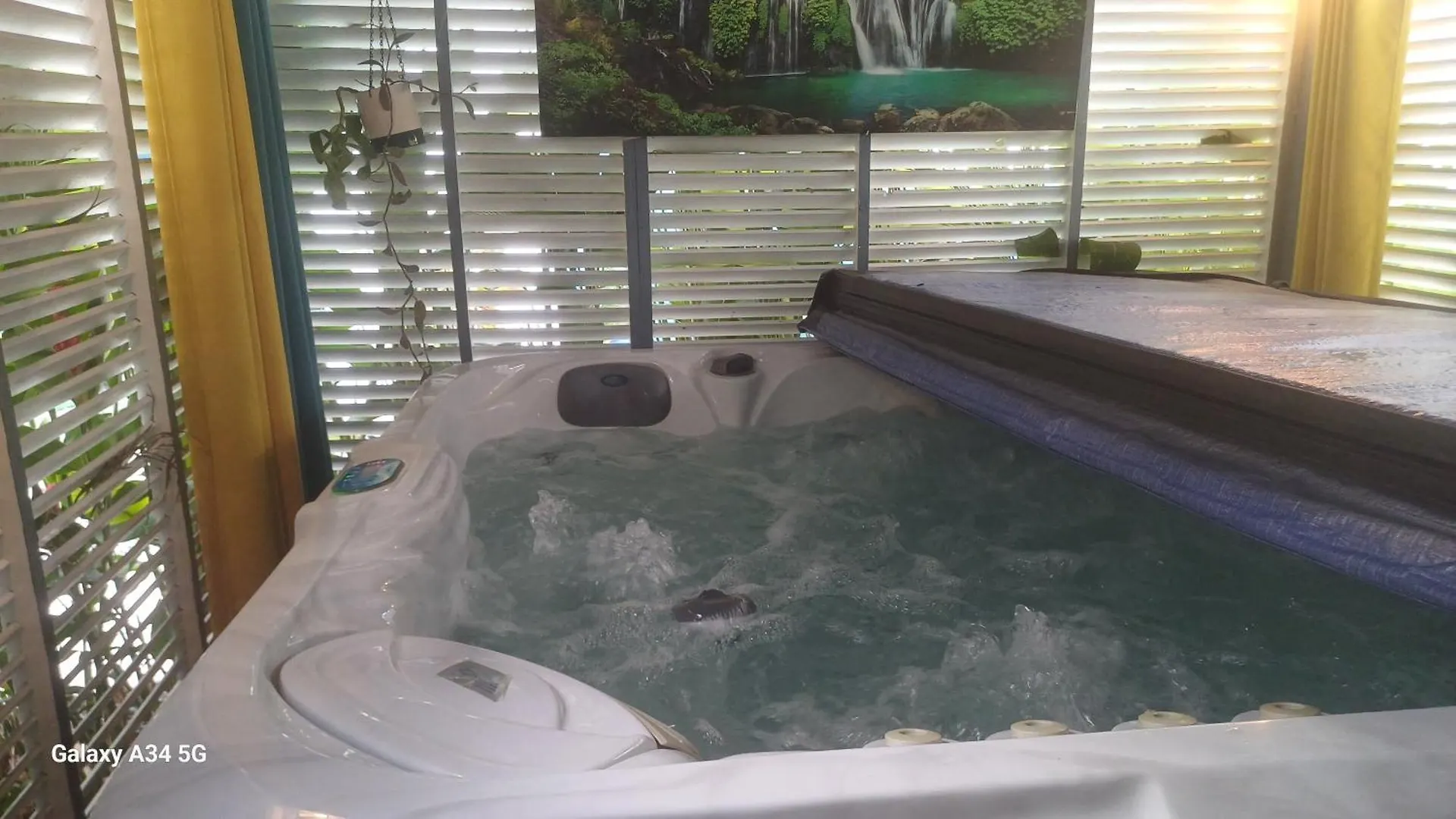 Holiday home Gite Capra Pomme Surette Spa Bouillante
